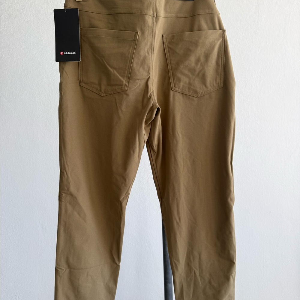 Lululemon ABC Classic-Fit Pant Warpstreme 32x30 Men’s Khaki Brown NWT $138 - Picture 8 of 8